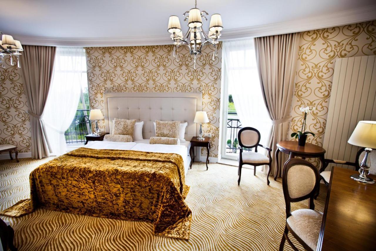 Rezydencja Luxury Hotel Bytom Piekary Śląskie Habitación foto